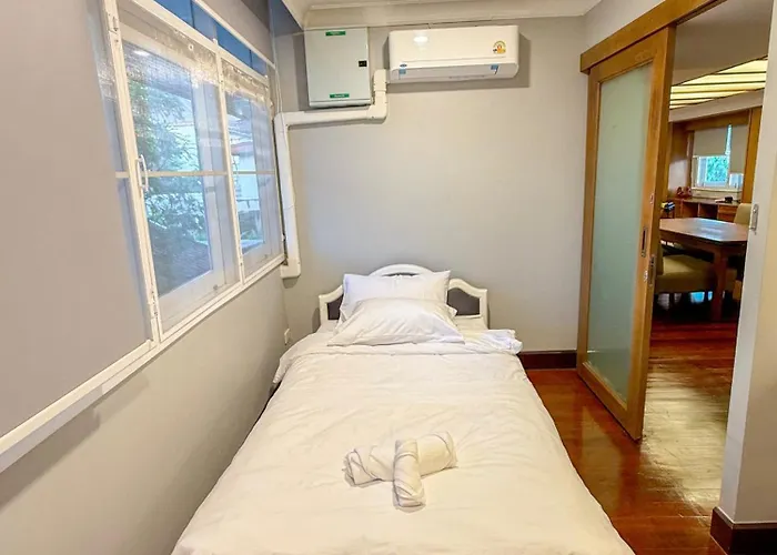 Pridi Cozy Type C, Prakanong Bts Apartment *